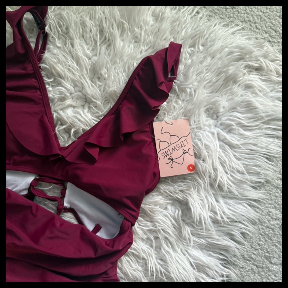 NWT Burgundy One-Piece Cut Out Swimsuit - Picture 4 of 5